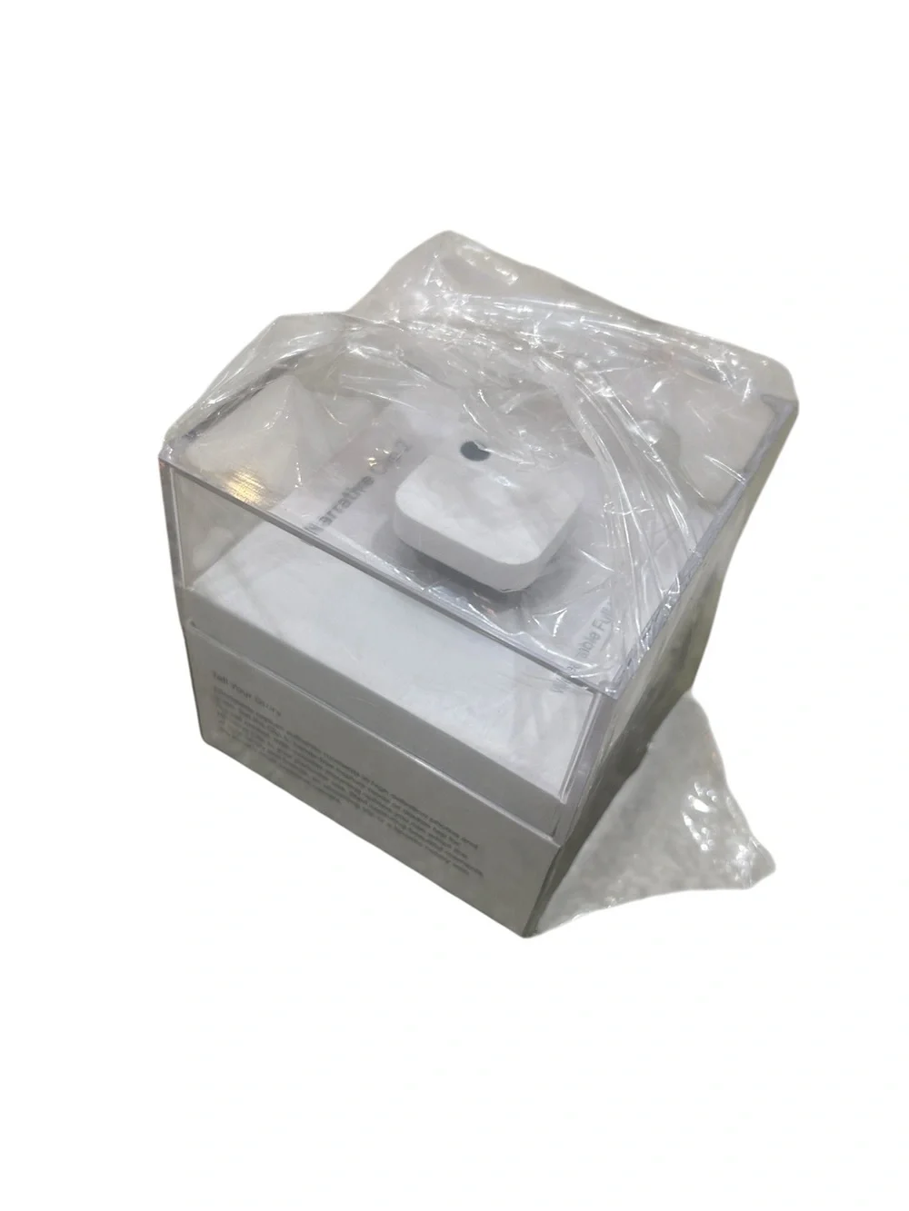 NWT narrative clip 2 White Body-Mounted portable HD Camera in clear plastic box